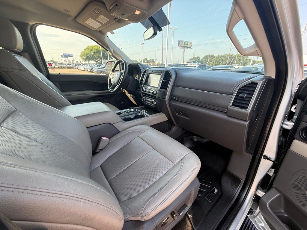 Photo 20 of this FORD EXPEDITION