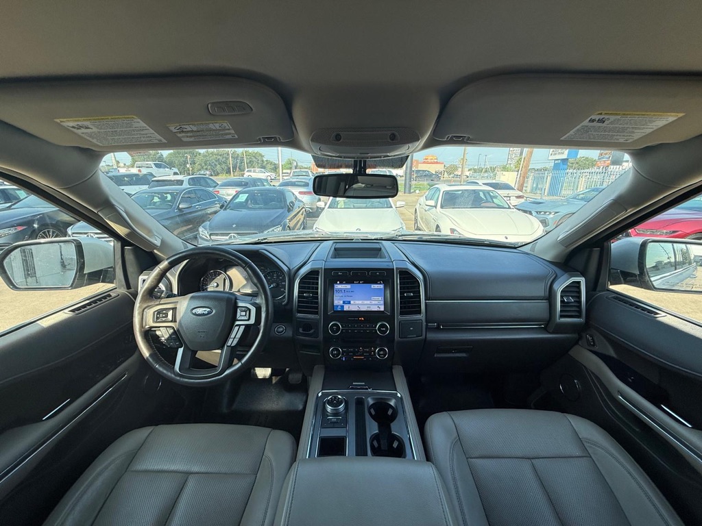 Photo 24 of this FORD EXPEDITION