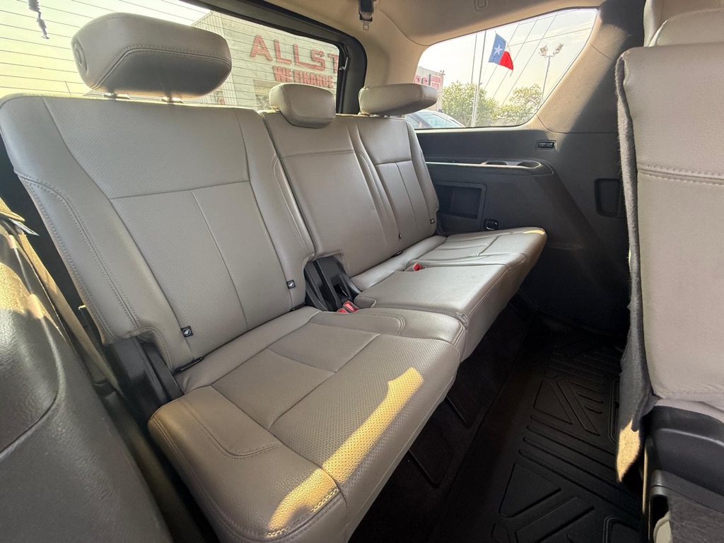 Photo 19 of this FORD EXPEDITION