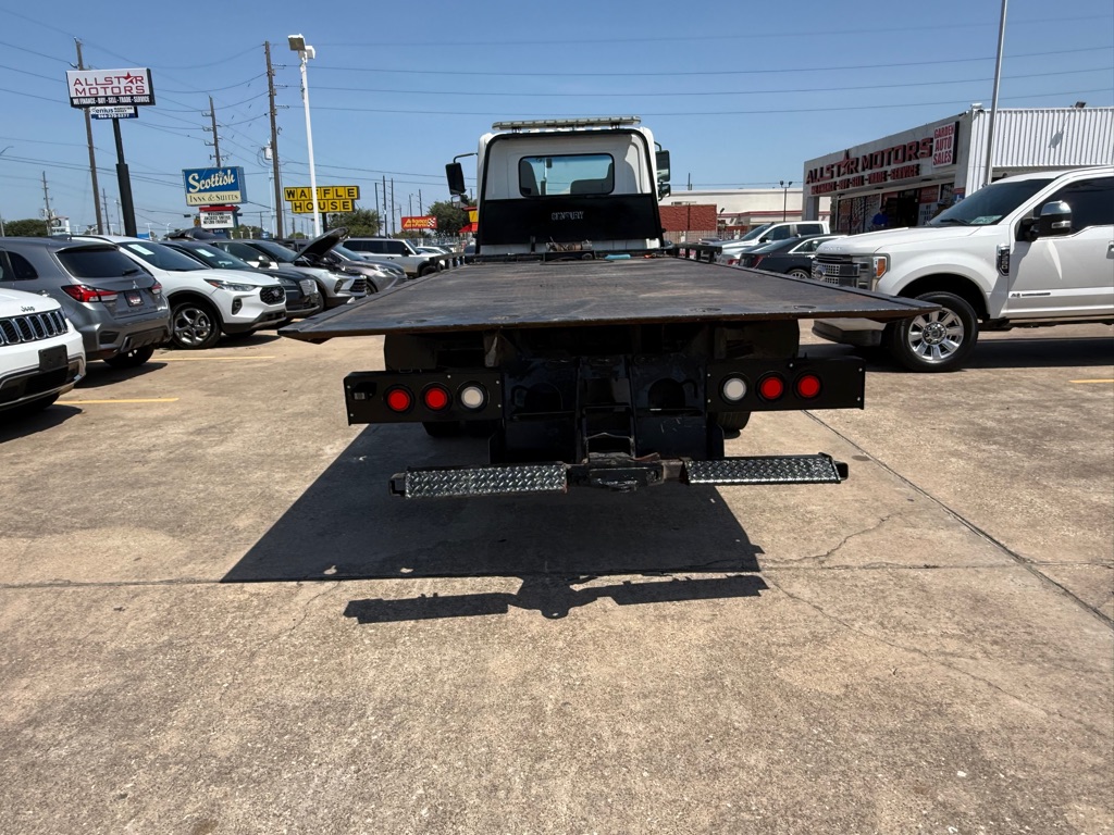 Photo 8 of this HINO 258/268