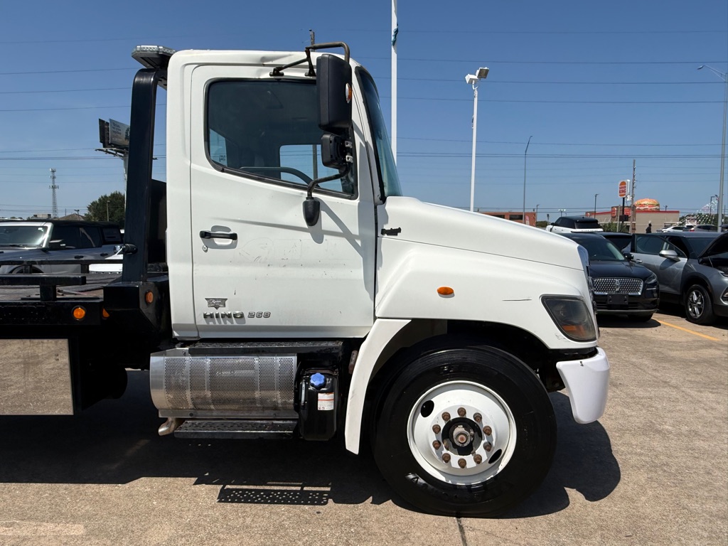 Photo 10 of this HINO 258/268