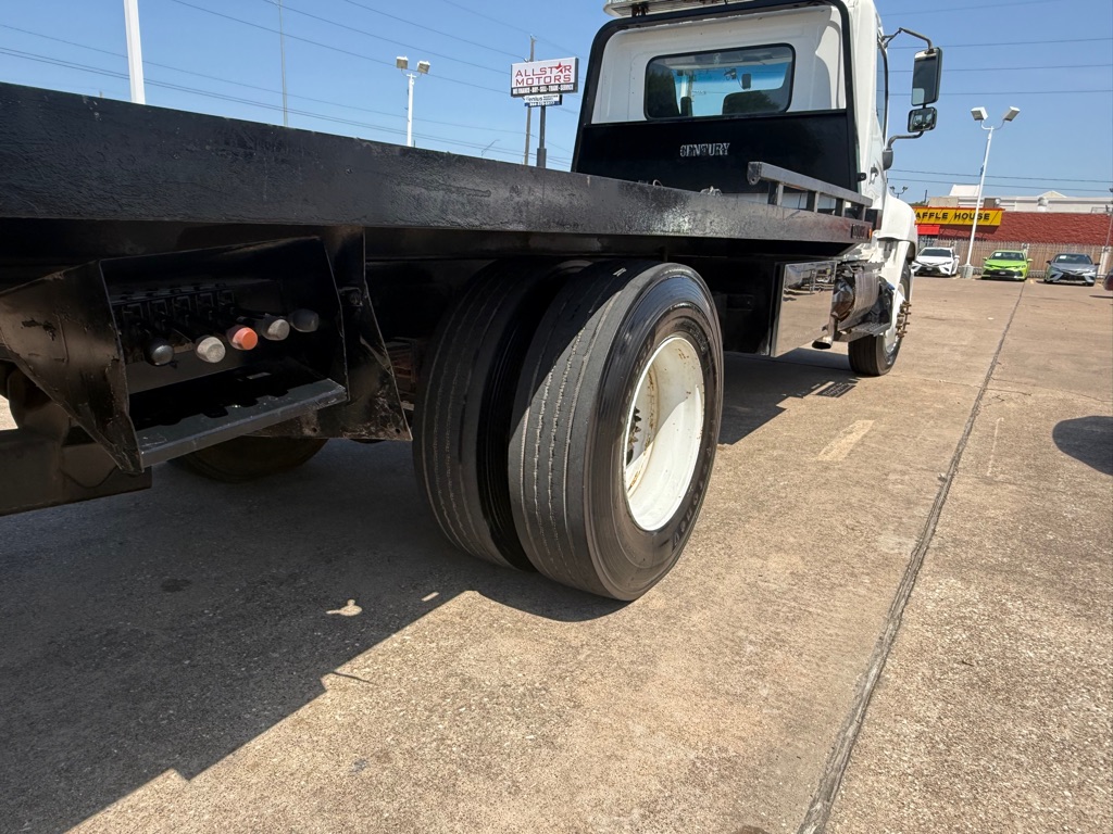 Photo 12 of this HINO 258/268
