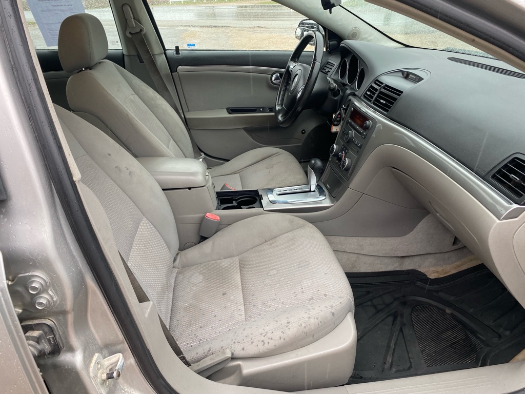 Photo 9 of this SATURN AURA