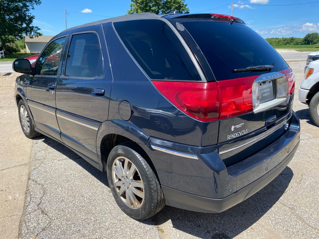 Photo 2 of this BUICK RENDEZVOUS