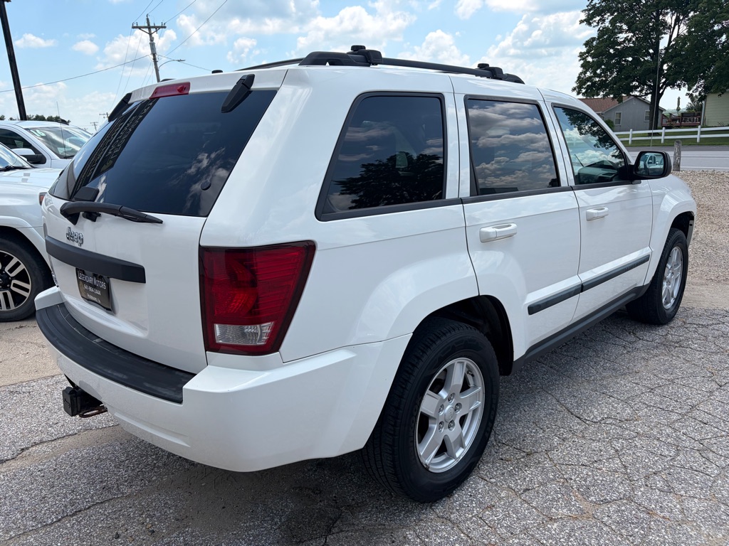 Photo 3 of this JEEP GRAND CHEROKEE