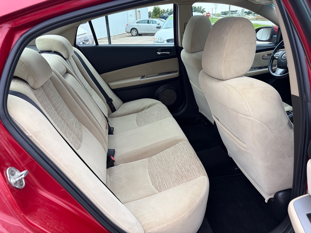 Photo 9 of this MAZDA 6