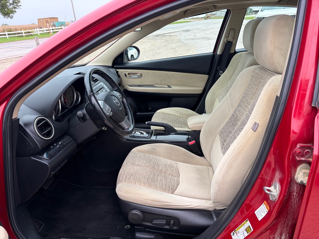 Photo 5 of this MAZDA 6