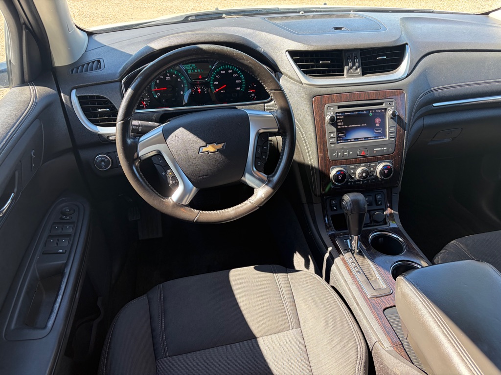 Photo 7 of this CHEVROLET TRAVERSE