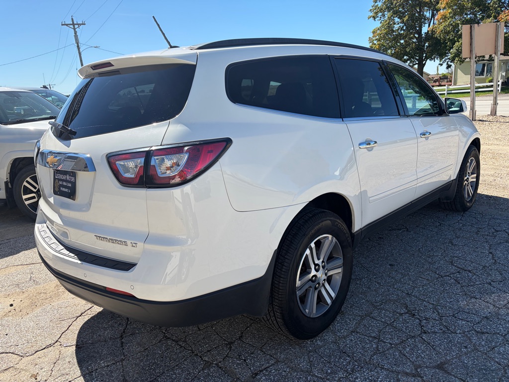 Photo 3 of this CHEVROLET TRAVERSE