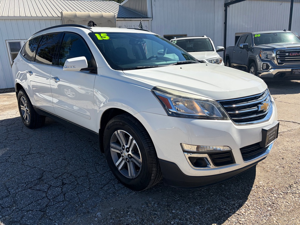 Photo 4 of this CHEVROLET TRAVERSE