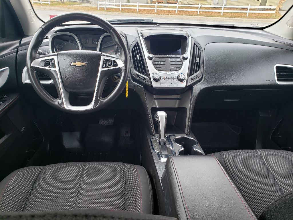 Photo 7 of this CHEVROLET EQUINOX
