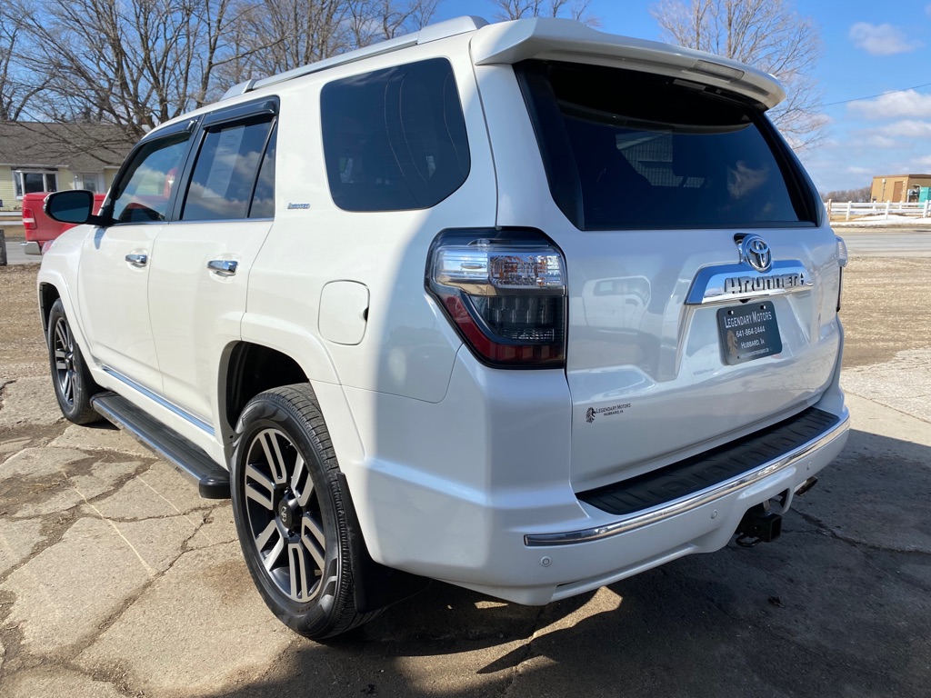 Photo 2 of this TOYOTA 4RUNNER