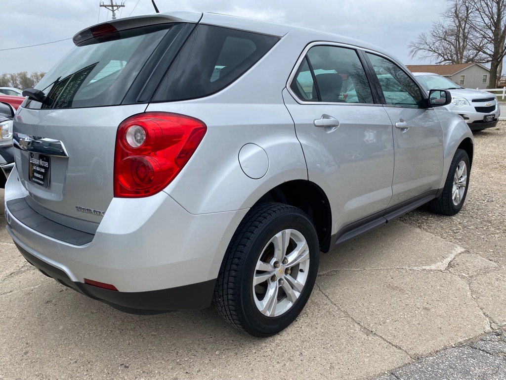 Photo 3 of this CHEVROLET EQUINOX