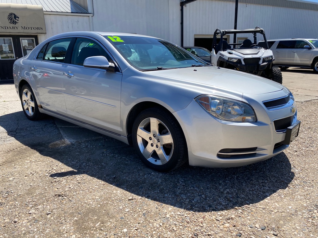 Photo 4 of this CHEVROLET MALIBU