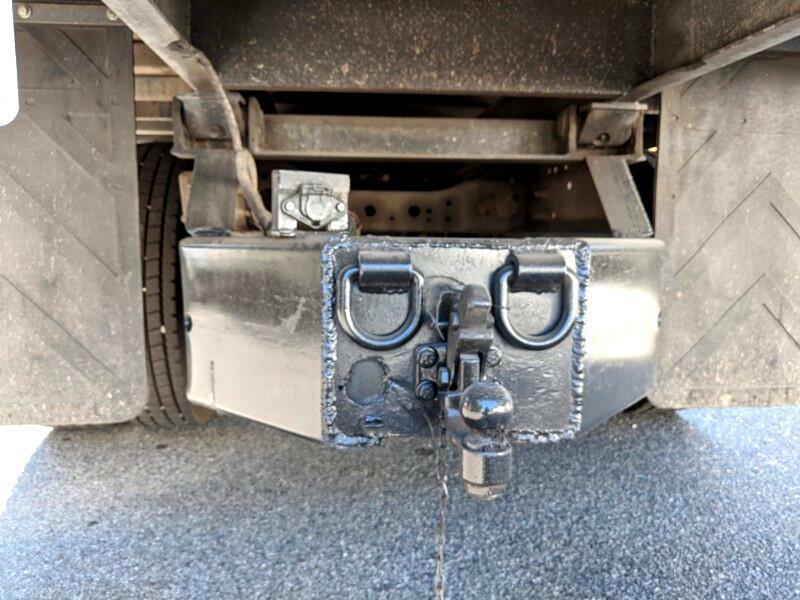 Photo 9 of this INTERNATIONAL 4300