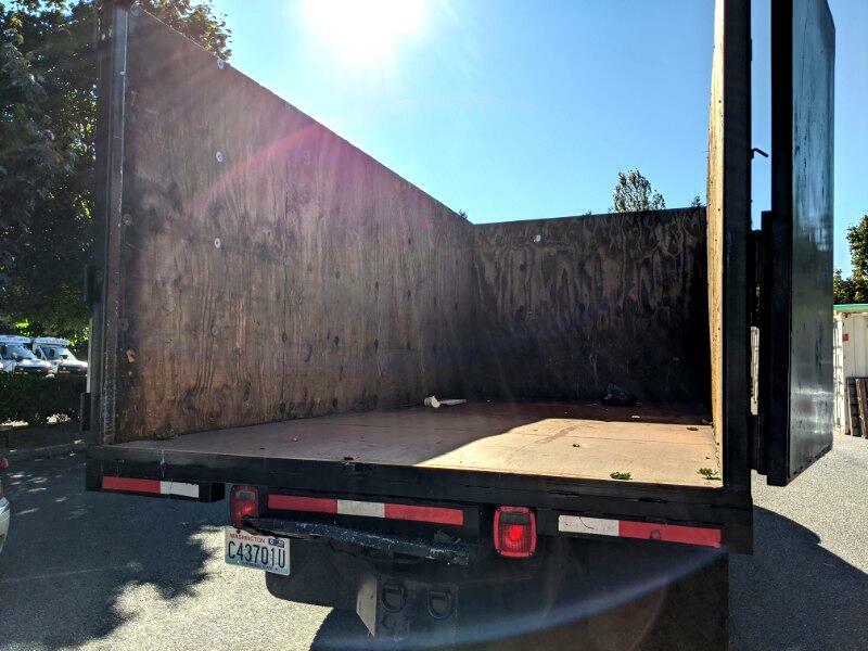 Photo 11 of this INTERNATIONAL 4300
