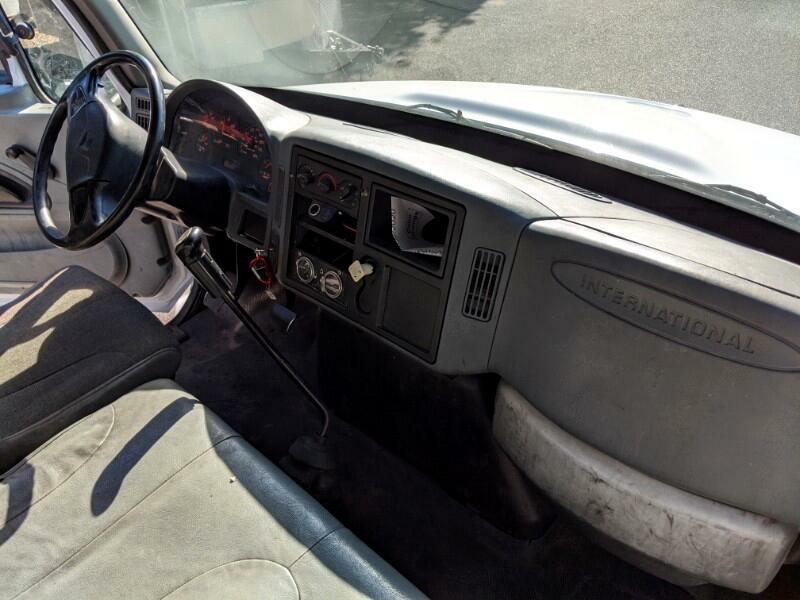 Photo 15 of this INTERNATIONAL 4300