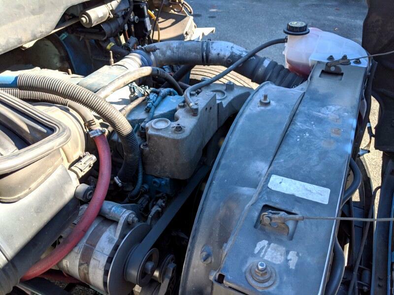Photo 17 of this INTERNATIONAL 4300