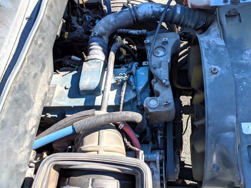 Photo 18 of this INTERNATIONAL 4300