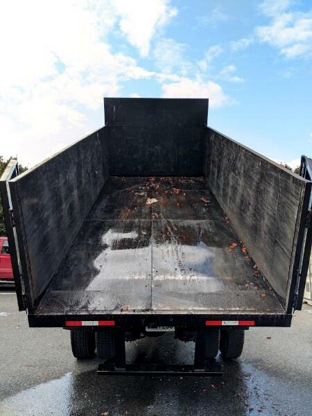 Photo 14 of this INTERNATIONAL 4300