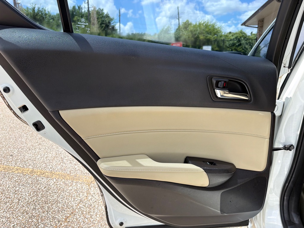 Photo 24 of this ACURA ILX