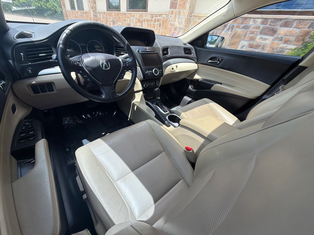 Photo 13 of this ACURA ILX