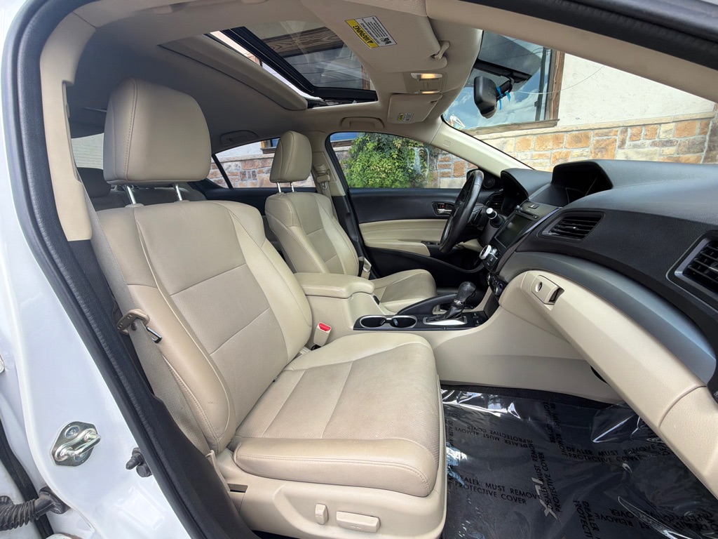 Photo 20 of this ACURA ILX