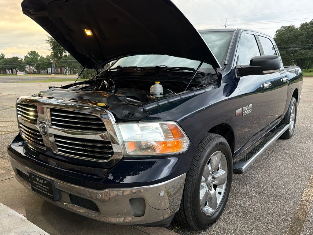 Photo 9 of this RAM 1500