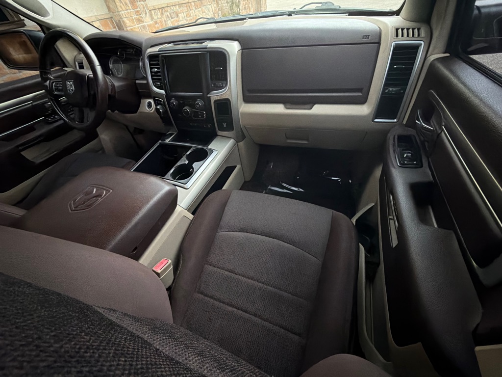 Photo 15 of this RAM 1500