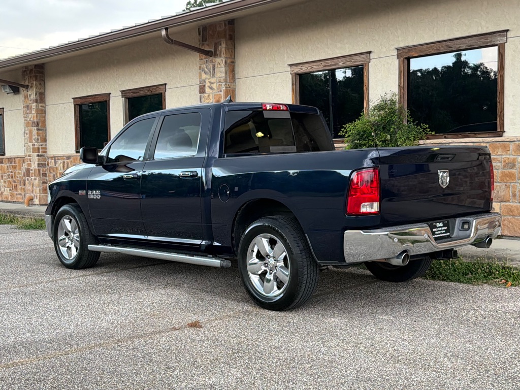 Photo 3 of this RAM 1500