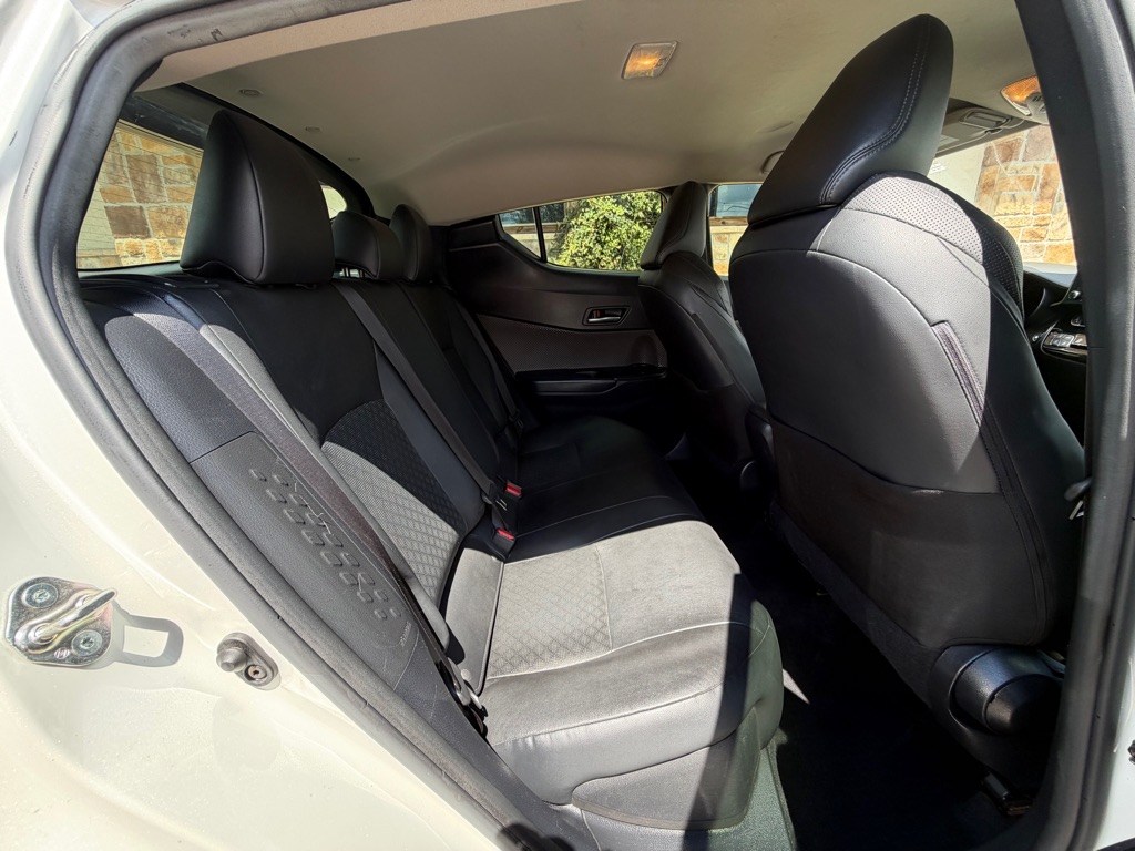 Photo 19 of this TOYOTA C-HR