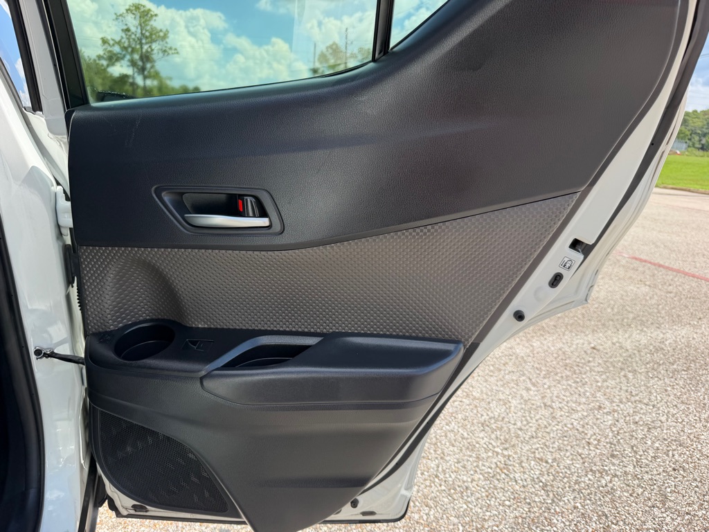 Photo 22 of this TOYOTA C-HR