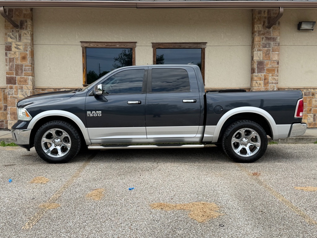 Photo 2 of this RAM 1500