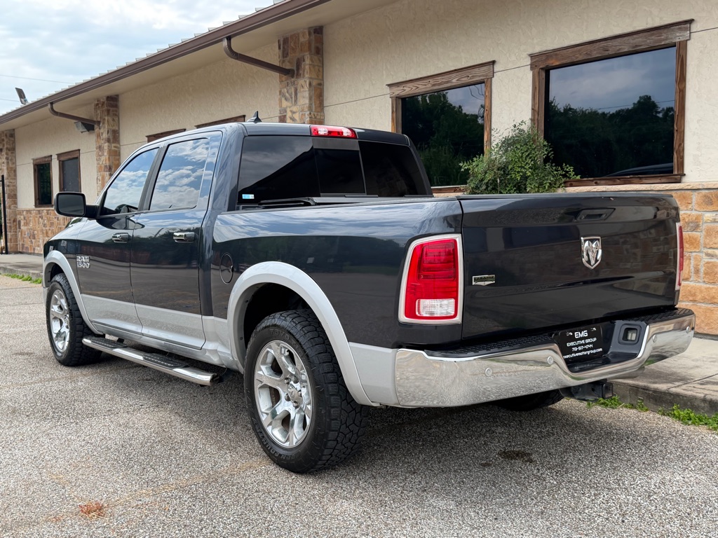Photo 4 of this RAM 1500
