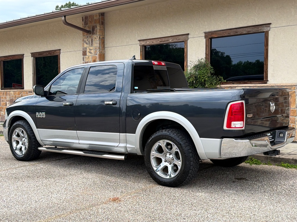 Photo 3 of this RAM 1500