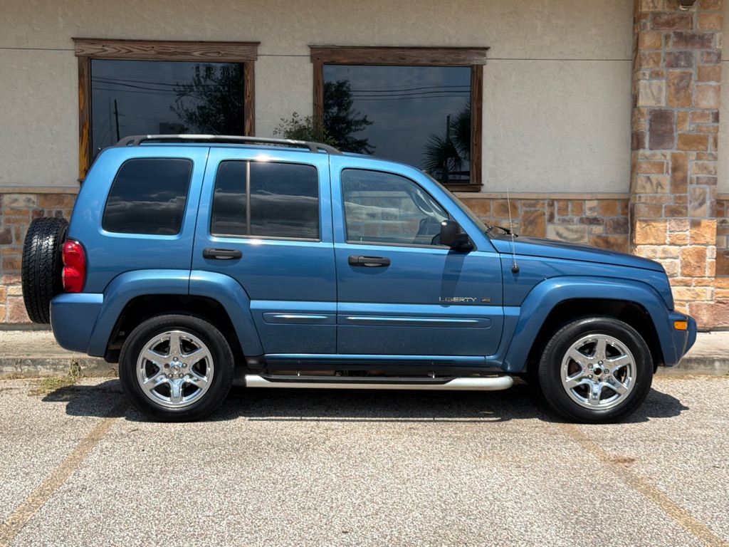 Photo 6 of this JEEP LIBERTY