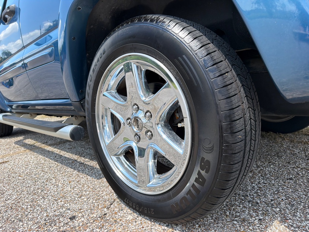Photo 9 of this JEEP LIBERTY
