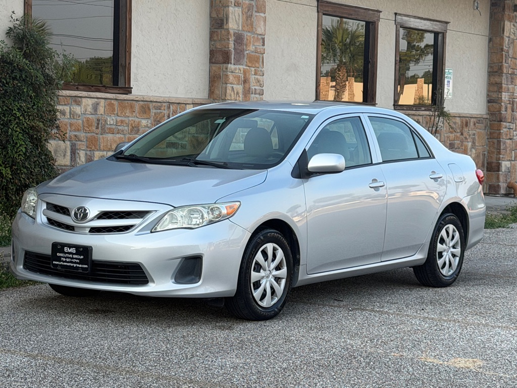 2013 TOYOTA COROLLA