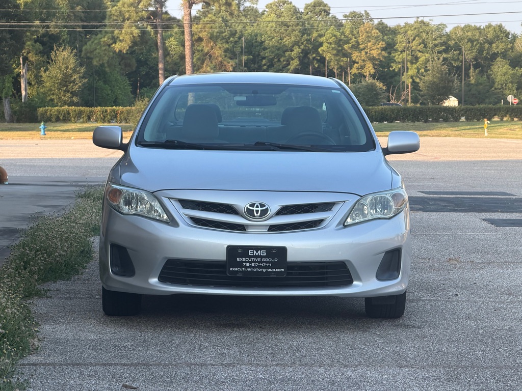 Photo 3 of this TOYOTA COROLLA