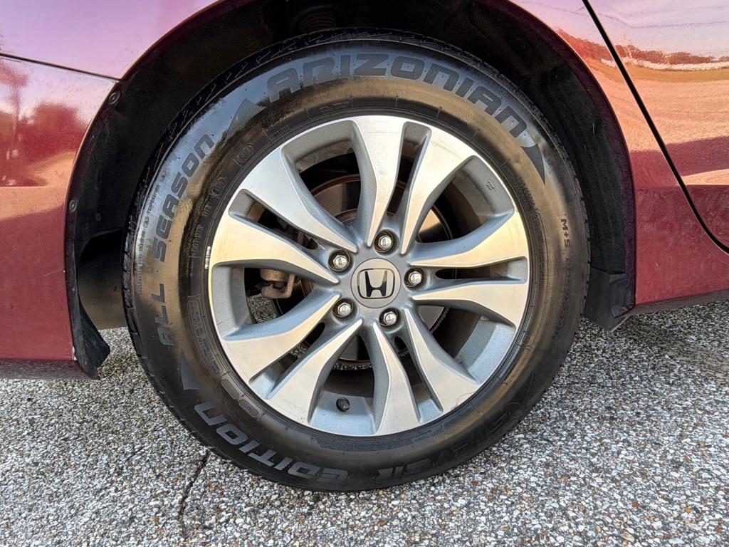 Photo 22 of this HONDA ACCORD