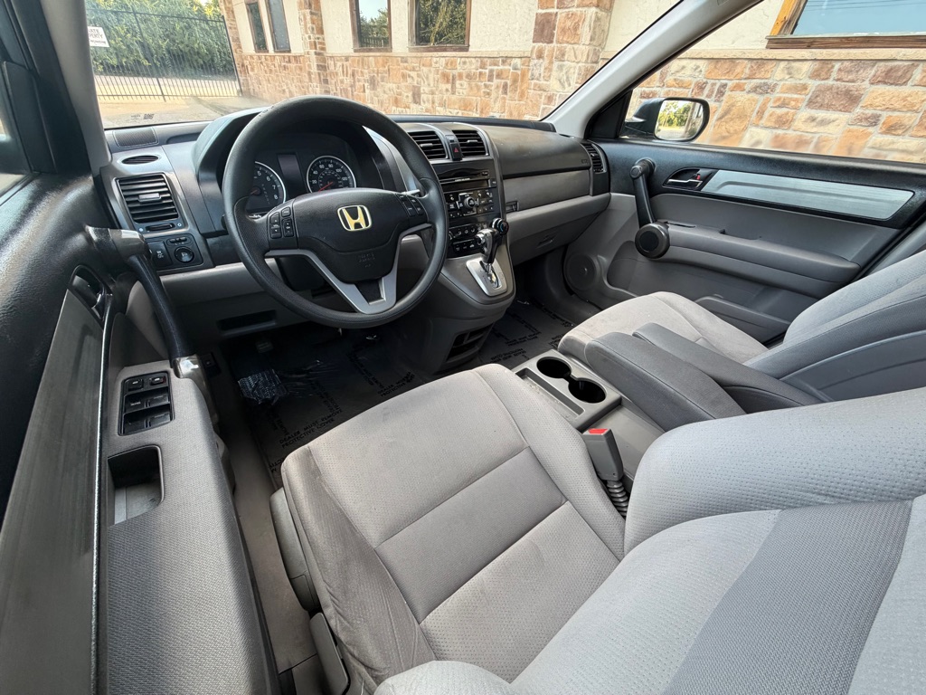 Photo 10 of this HONDA CR-V