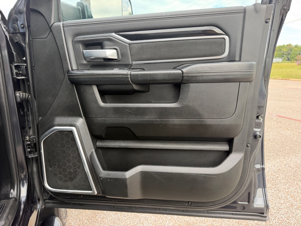 Photo 22 of this RAM 2500