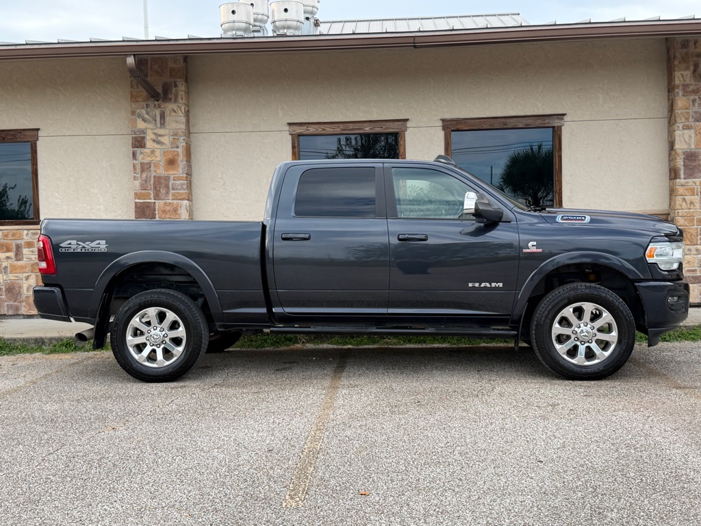 Photo 7 of this RAM 2500