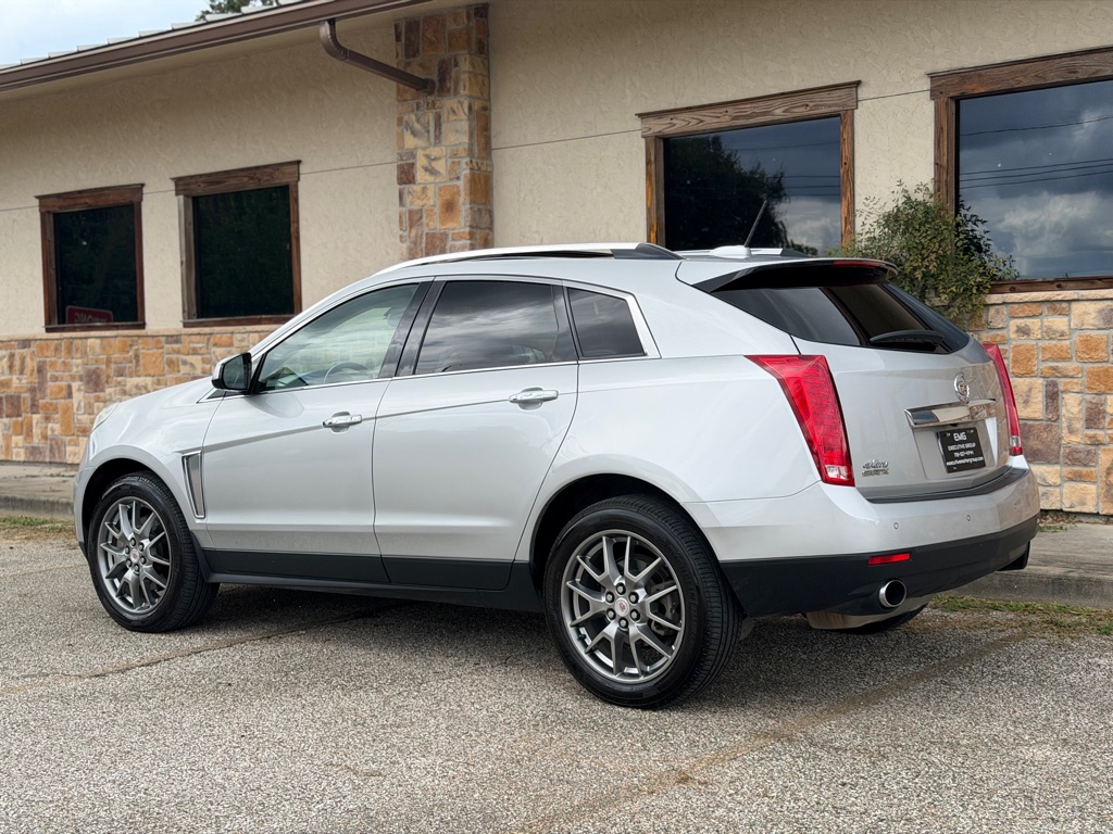 Photo 3 of this CADILLAC SRX