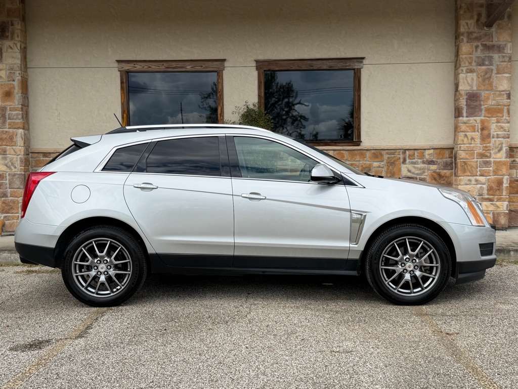 Photo 6 of this CADILLAC SRX