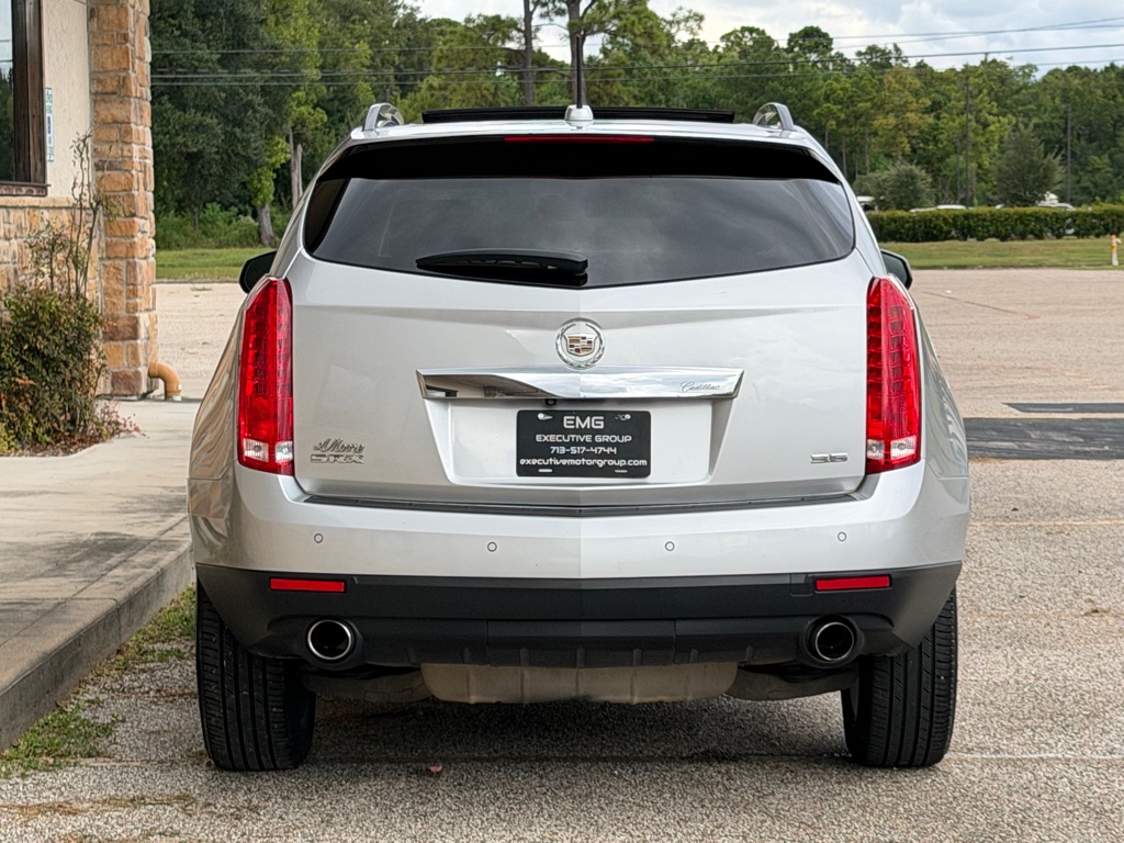 Photo 4 of this CADILLAC SRX