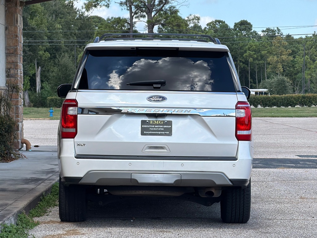 Photo 4 of this FORD EXPEDITION