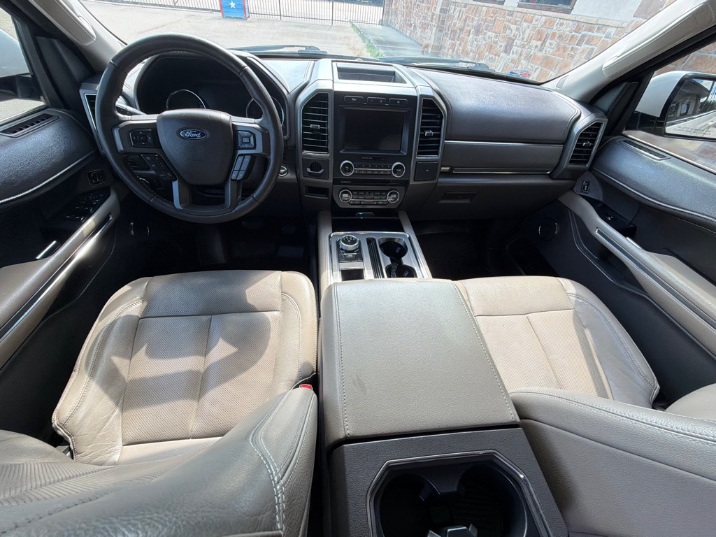Photo 11 of this FORD EXPEDITION