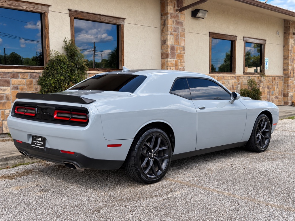 Photo 5 of this DODGE CHALLENGER