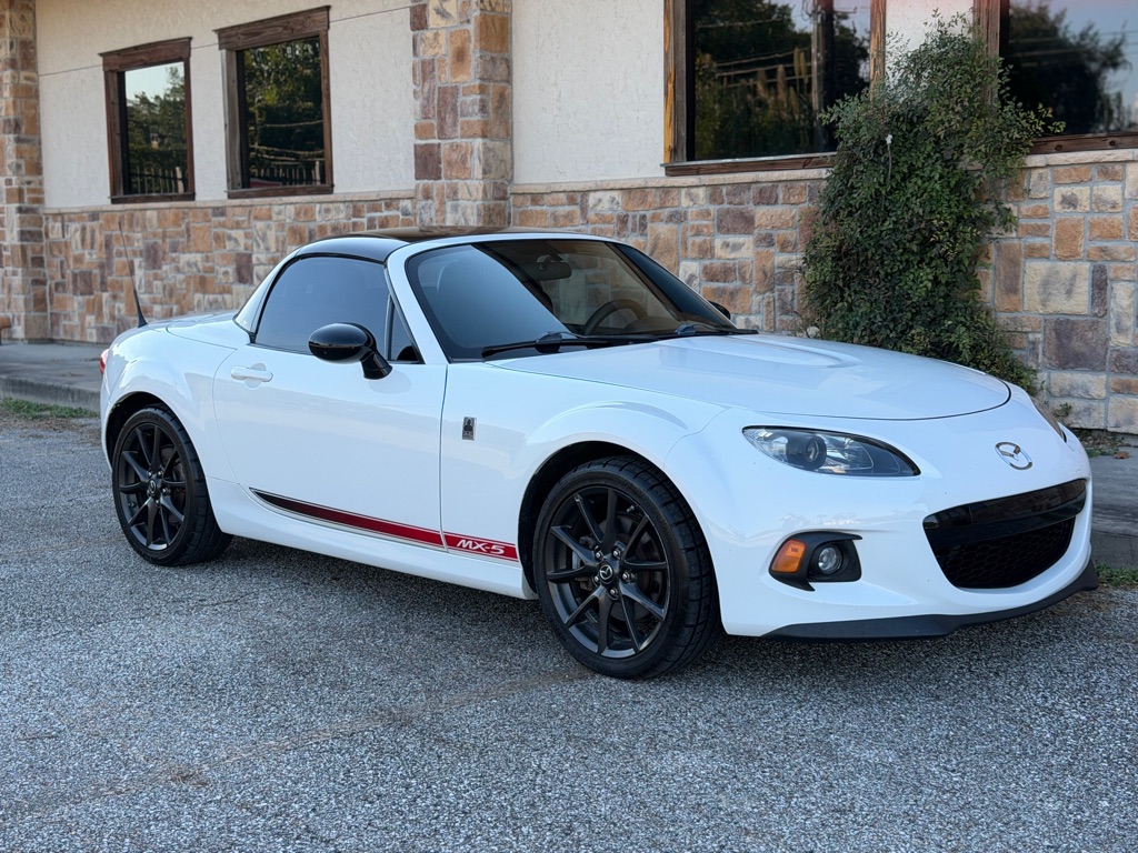 Photo 8 of this MAZDA MX-5 MIATA